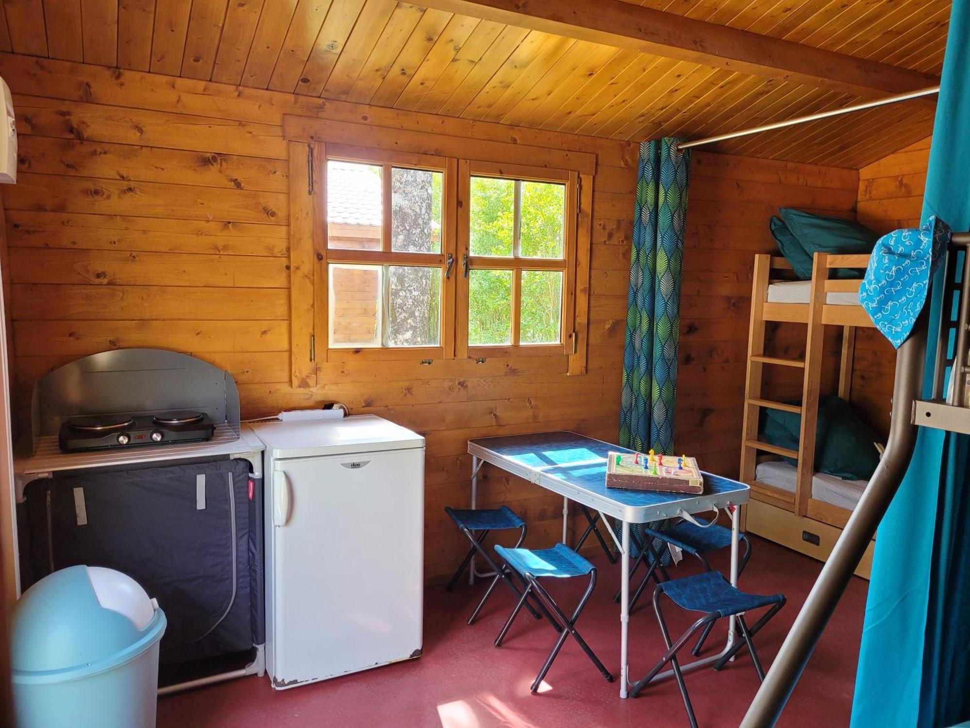 Camping Les 2 Salamandres Arces-sur-Gironde Exterior photo